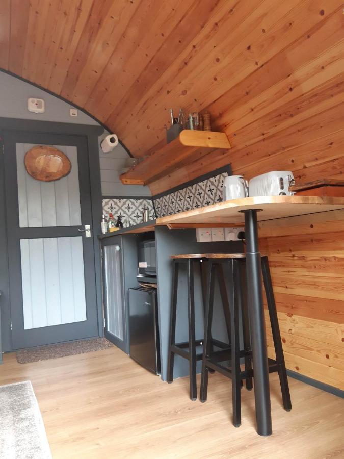 Coe Pod, West Highland Way Holidays Кинлохлевън Екстериор снимка