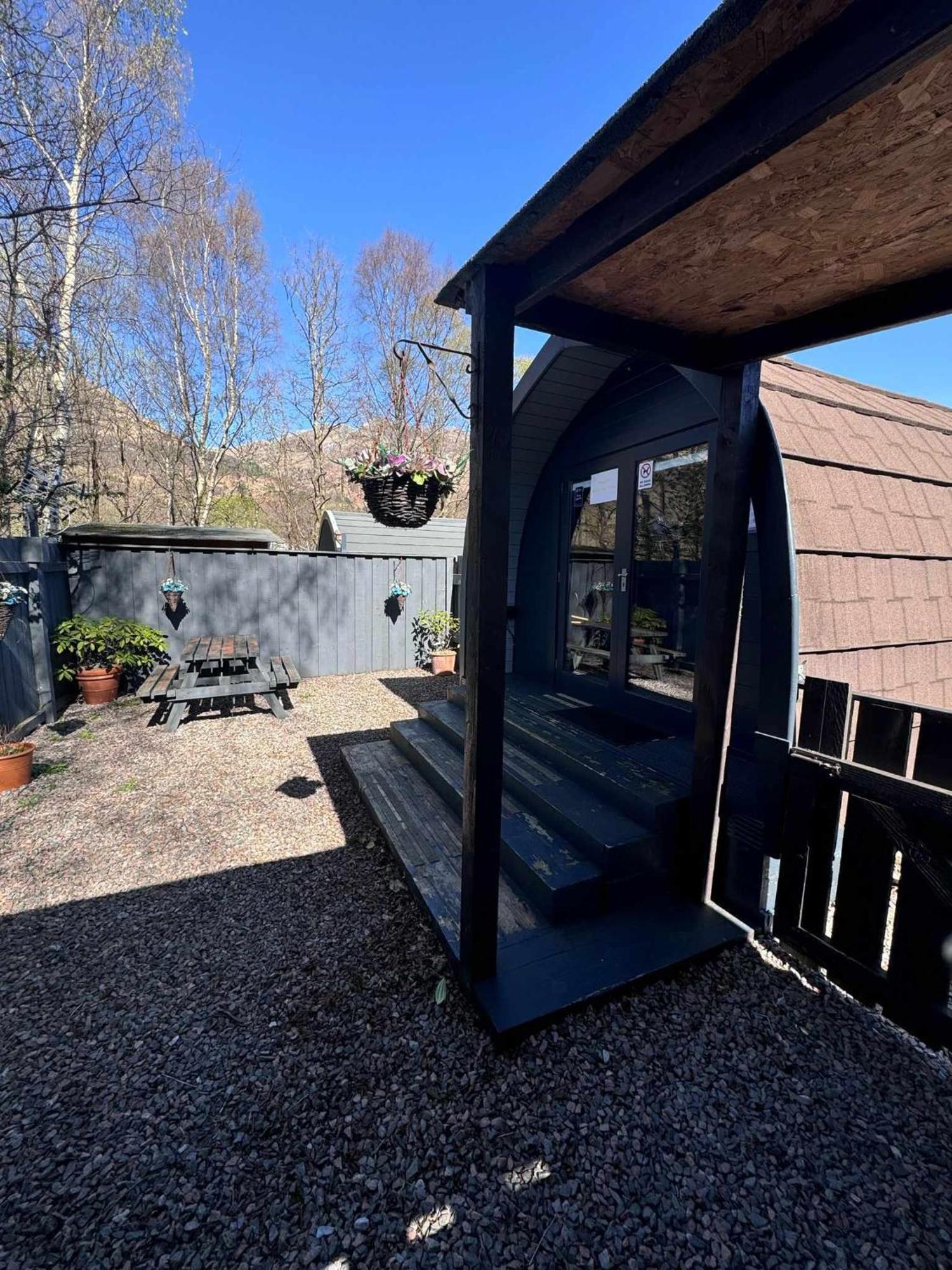 Coe Pod, West Highland Way Holidays Кинлохлевън Екстериор снимка